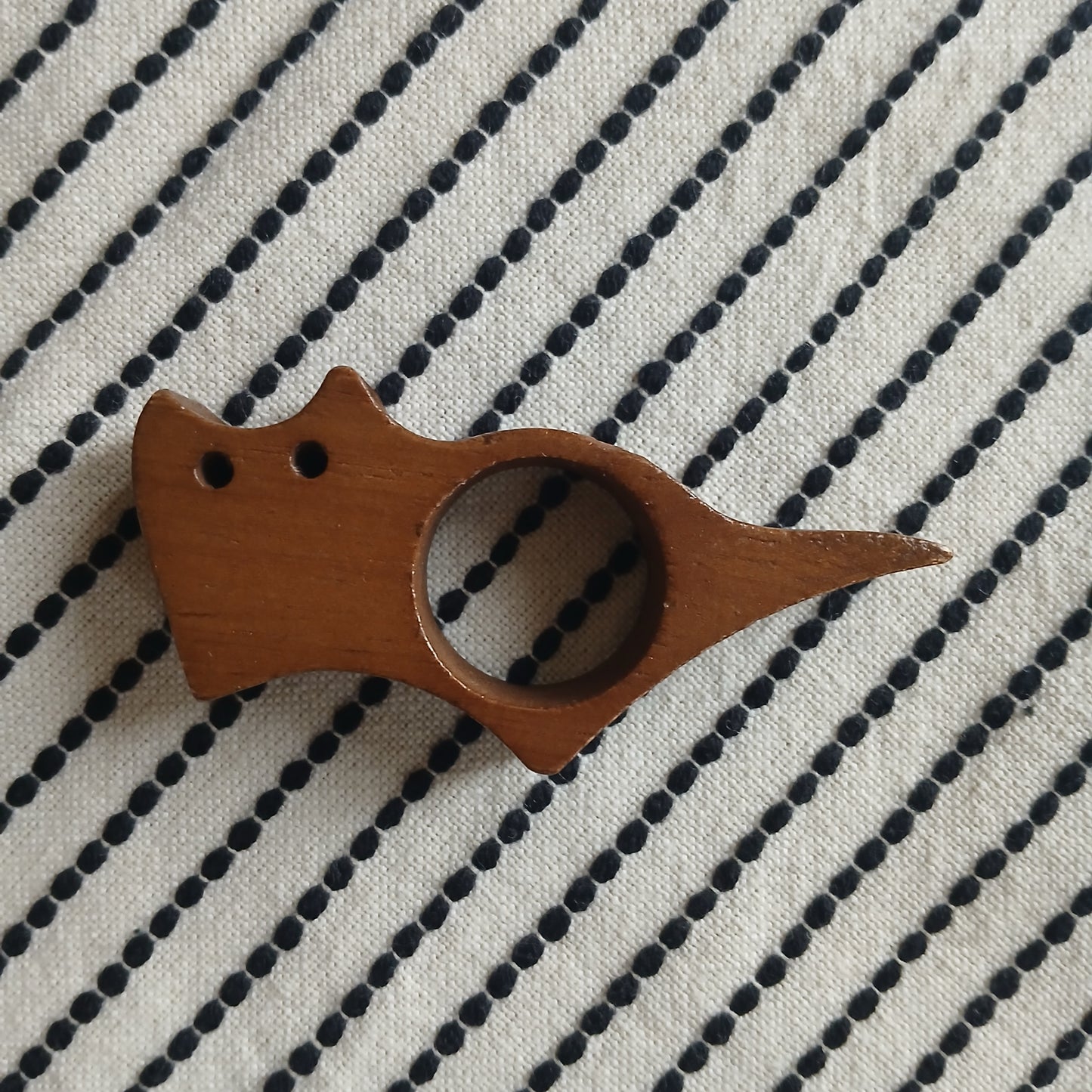 Wooden Thumb Bookmark Book Holder