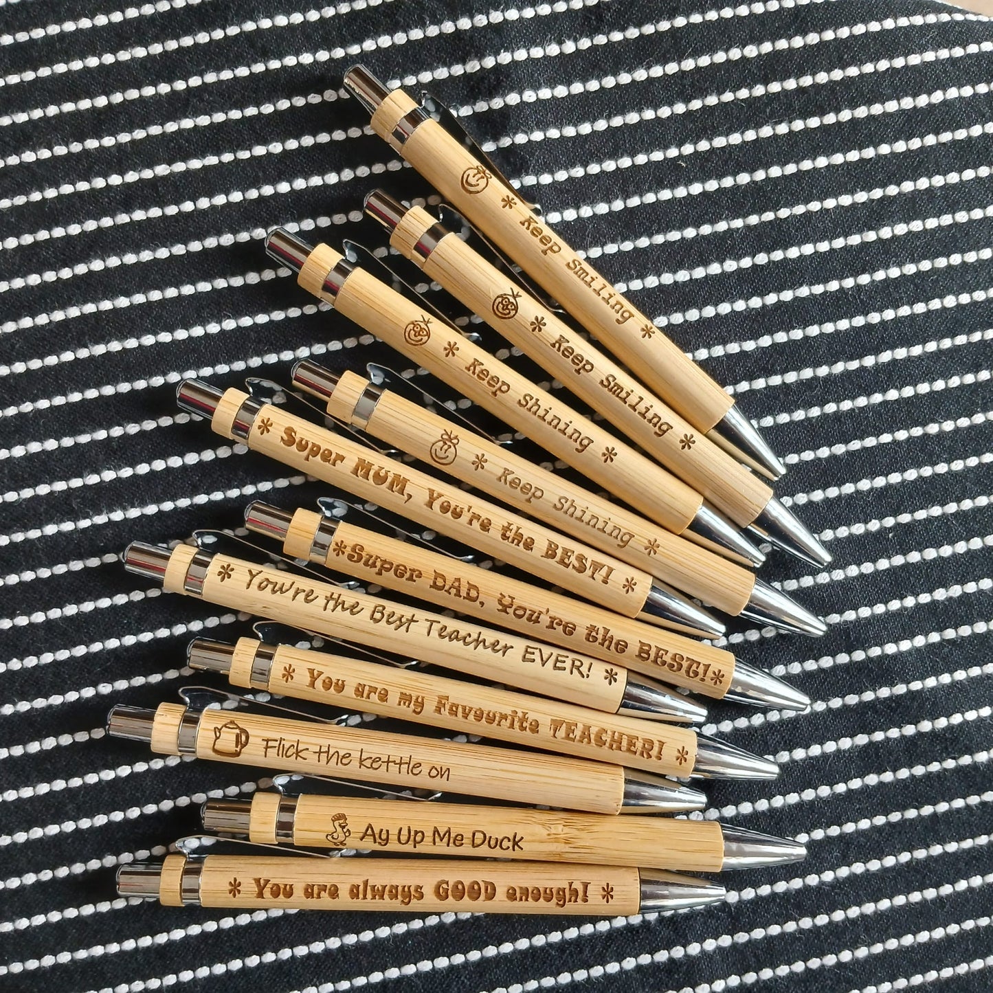 Engraved Bamboo Pen for Gifts and Souvenirs