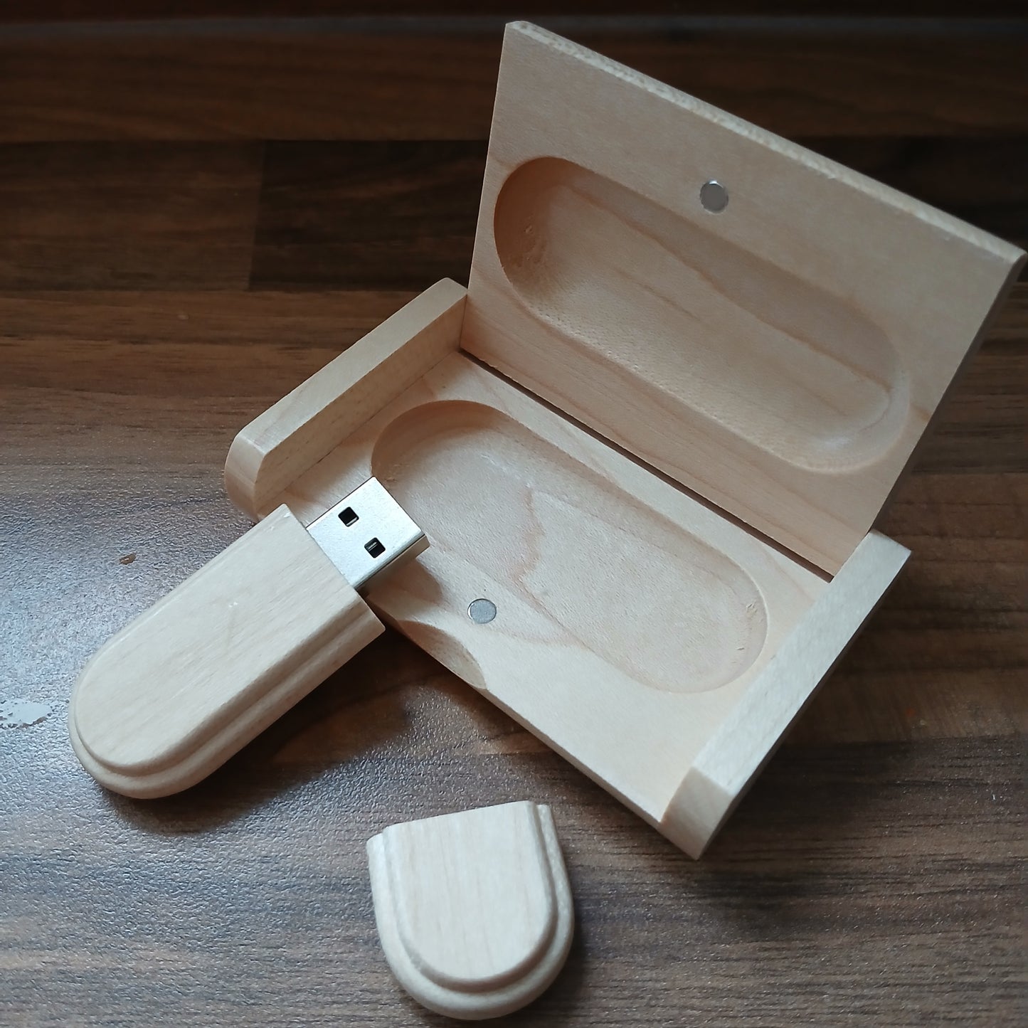 120GB Maple Colour Wooden USB Memory Stick with Box