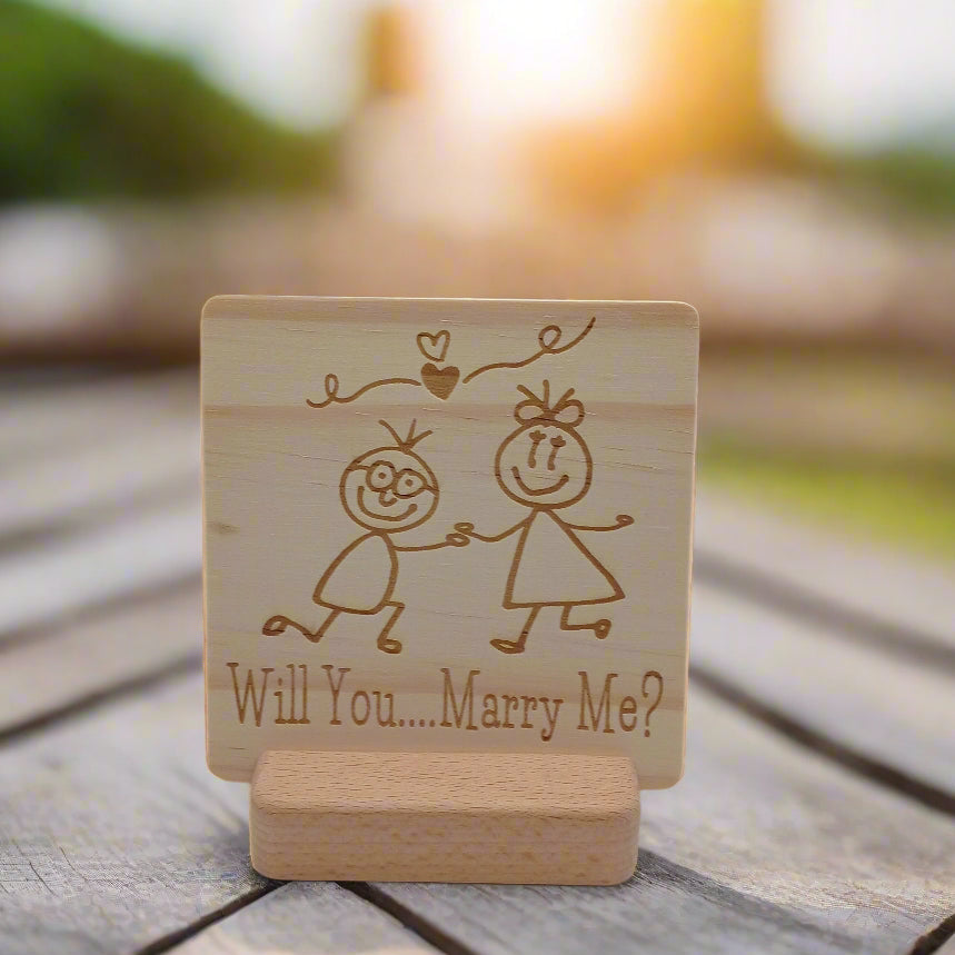 WILL YOU MARRY ME WOODEN MESSAGE BOARD WITH STAND HOLDER