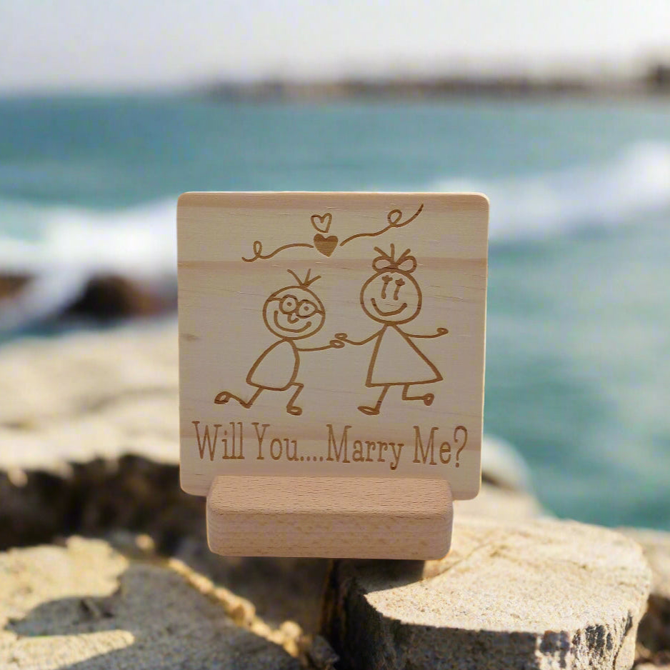 WILL YOU MARRY ME WOODEN MESSAGE BOARD WITH STAND HOLDER