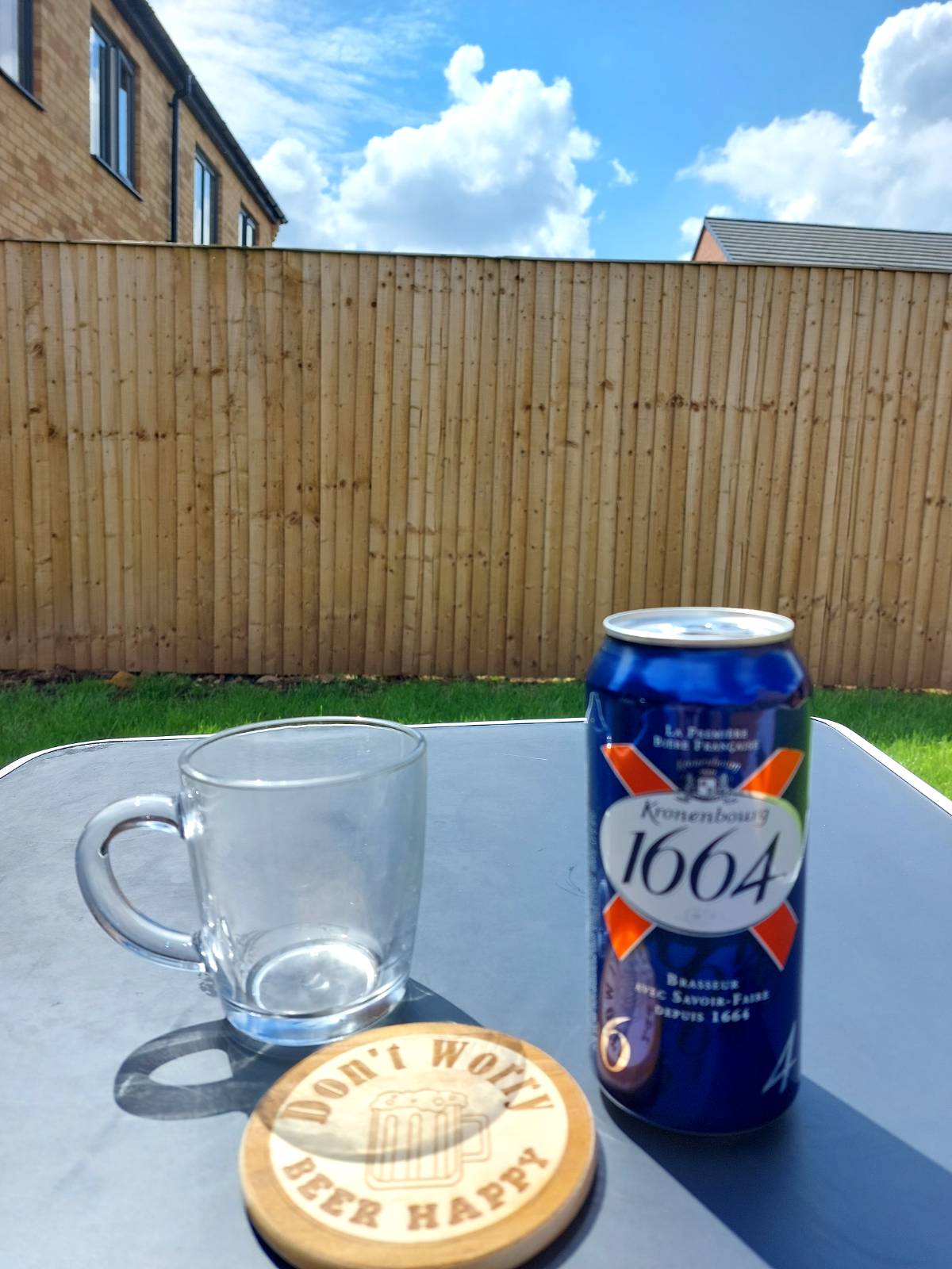 DON'T WORRY BEER HAPPY Wooden Round Coasters (Design 1)