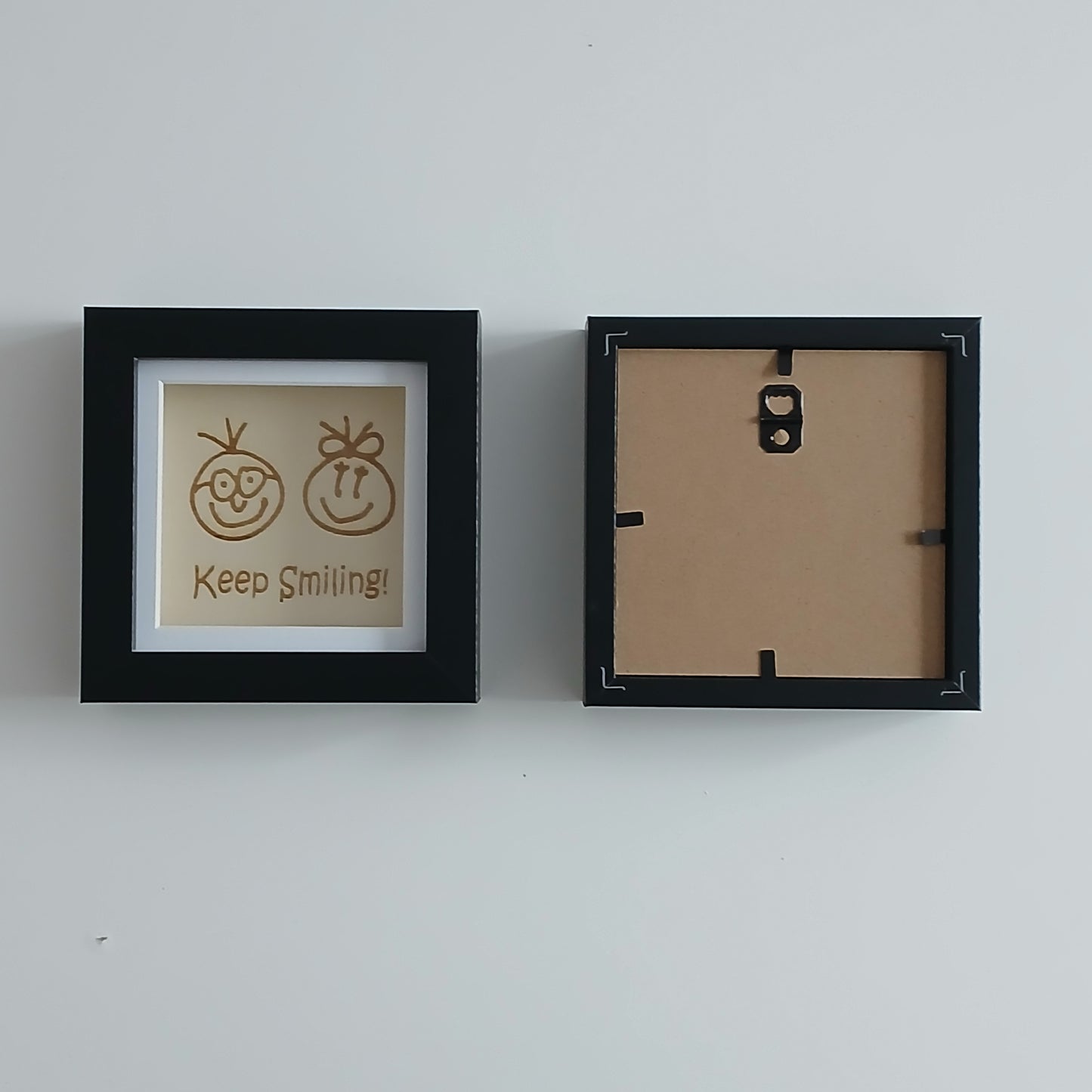 KEEP SMILING! ARTWORK WOOD FRAME