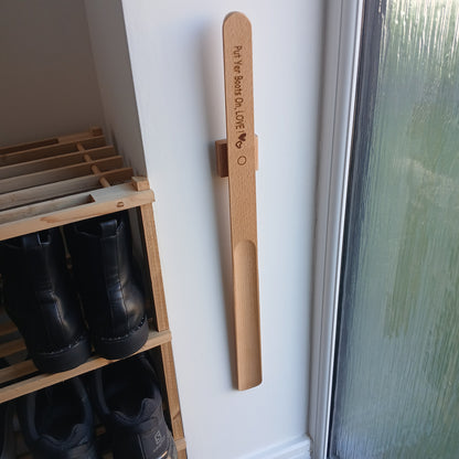 PUT YER BOOTS ON LOVE SHOEHORN