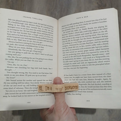 Wooden Thumb Bookmark Book Holder