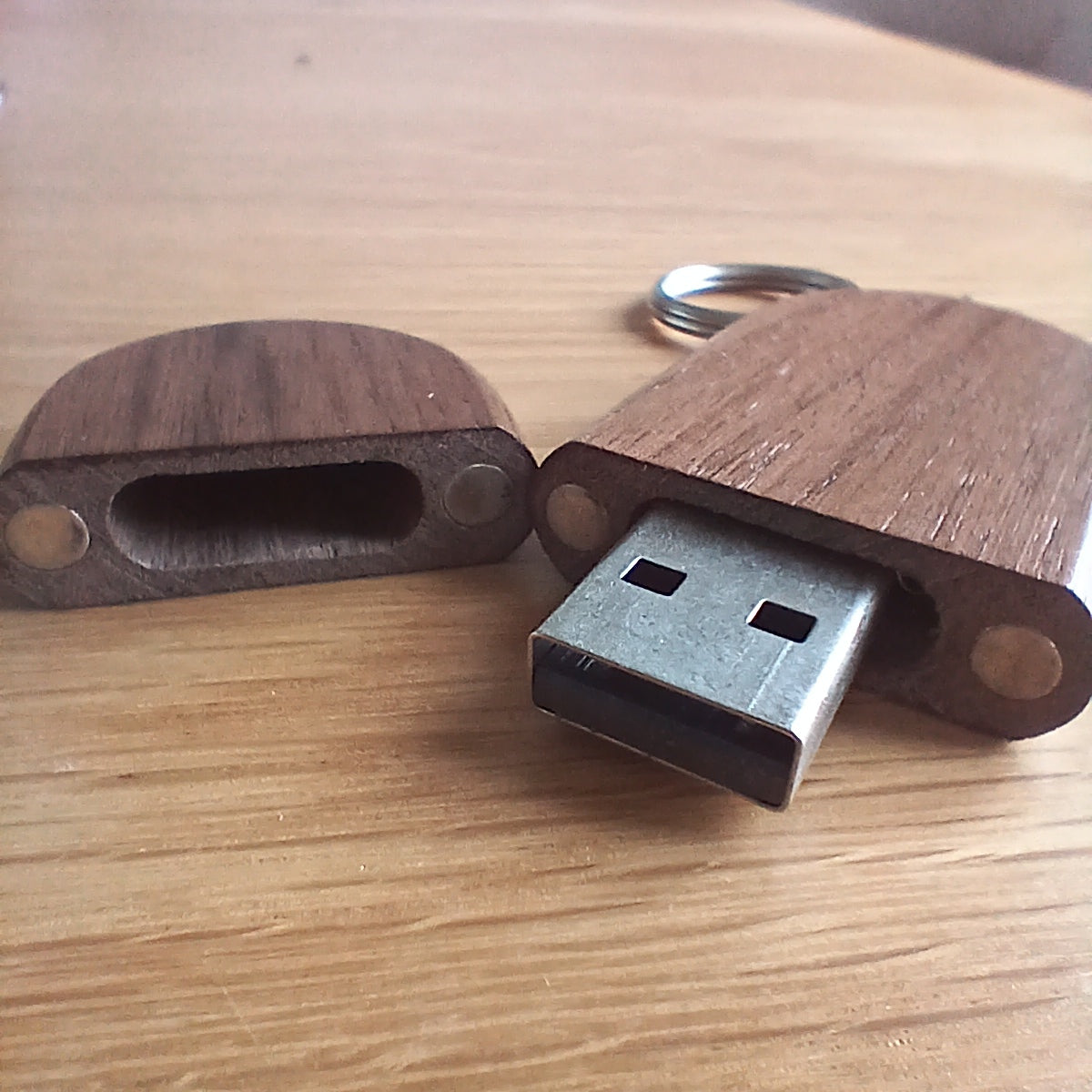 Personalised wooden USB Memory Stick Key Ring with box